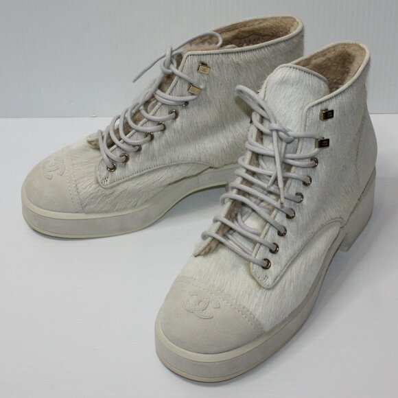 Chanel 45mm 2 Tone Parade Lace Up Boots Pony Hair in size EU 40 / US 10 NEW - Picture 5 of 15